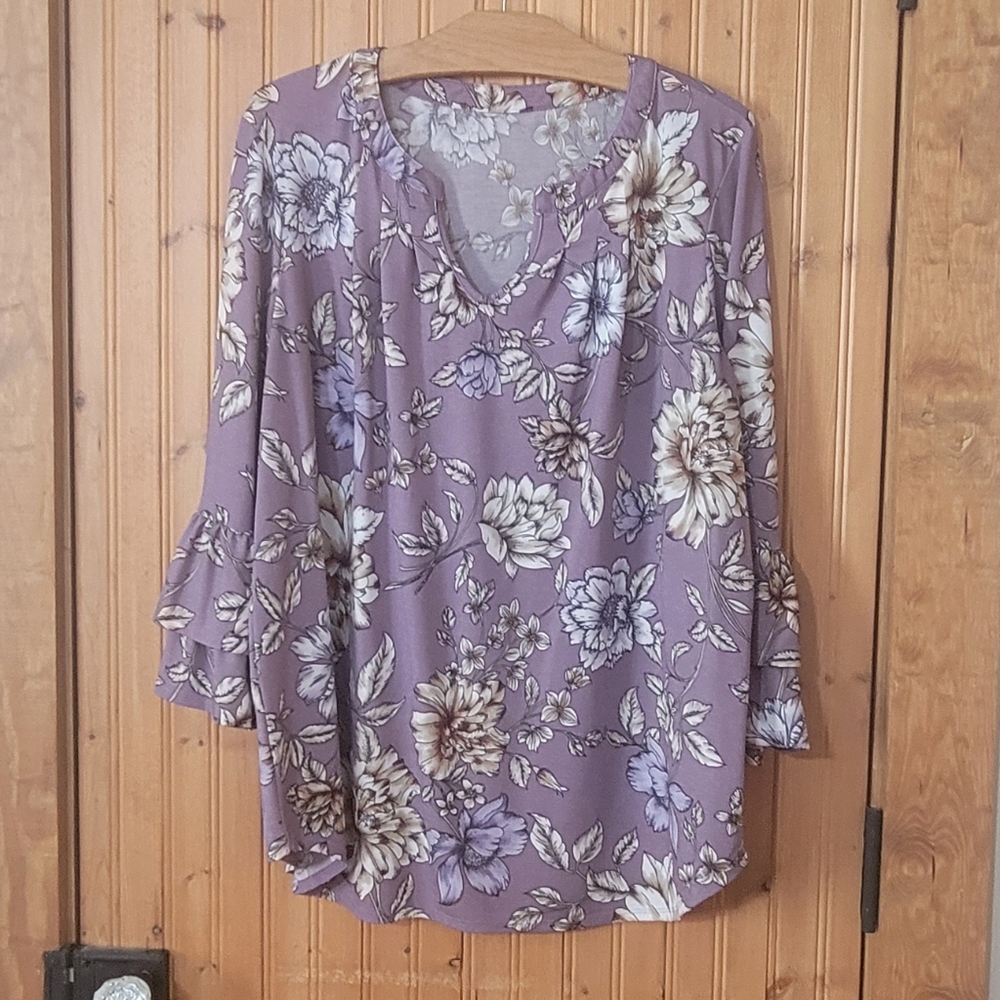 Plus size 1x long tiered bell sleeve blouse